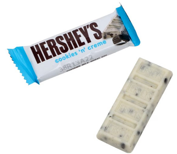 Hershey’s Cookies 'n' Creme Snack Size, Candy Bars, 2.25 oz, 5 ct.